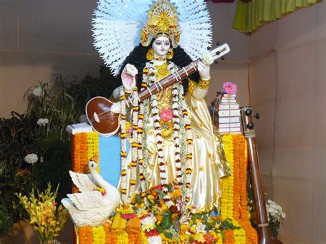 Basant Panchami Festival Of Spring How Is Vasant Panchami Clebrated Why Is Basant Panchami