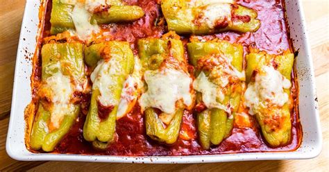 Stuffed Cubanelle Peppers Sip And Feast