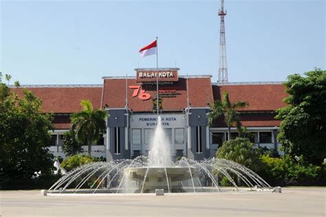 Taman Surya Surabaya Dibuka Untuk Publik