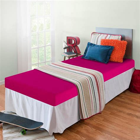 With a twin memory foam mattress, the foam conforms to the unique shape of your body, which alleviates pressure off of joints and will also support the curve of. Zinus Twin Medium Memory Foam Mattress-HD-FMSP-5T - The ...