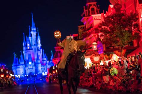 How To Celebrate Halfway To Halloween At Walt Disney World 2022