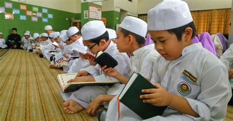Sekolah menengah agama majlis agama islam wilayah persekutuan. Lain-lain - Sekolah Islam Integrasi Tahfiz As-Syakirin