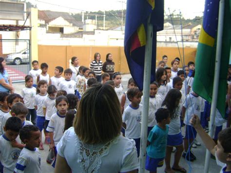 Escola Sueli Da Silva Paula Imagens Do Culto A Bandeira