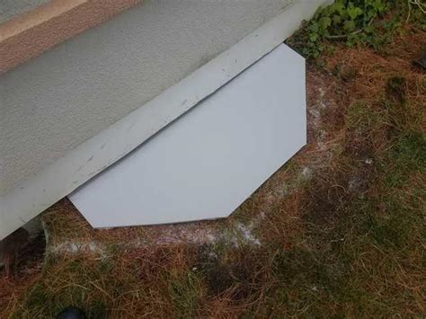 Cowleys Pest Services Before After Photo Set Crawl Space Vent Cover Installed In Long Branch Nj