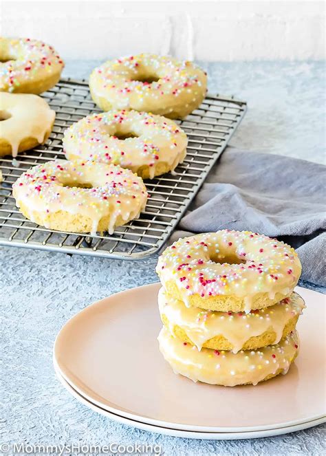 Easy Eggless Baked Donuts Mommy S Home Cooking