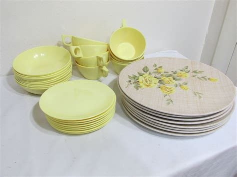 Texas Ware Melmac Dishes 32 Piece Picnic Set Yellow Roses Etsy