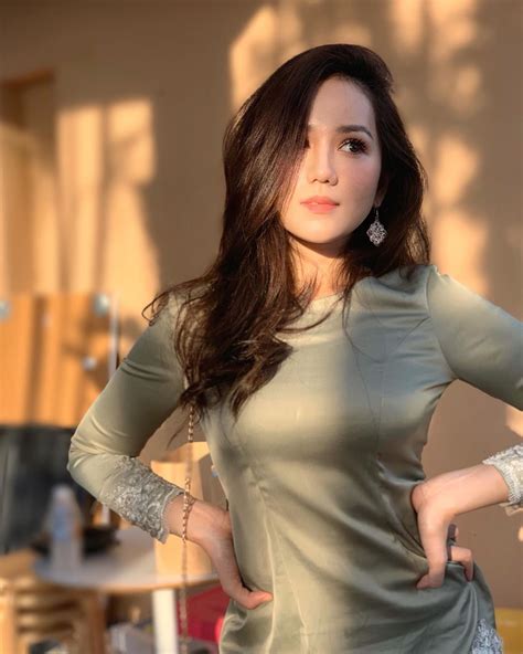 Sophia Barakbah Sophiekoshka Posted On Instagram • Nov 11 2019 At 458am Utc Girl Asian