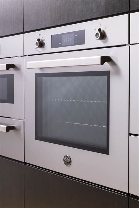 Built-in Ovens | Built in ovens, Built in kitchen appliances, Kitchen suite