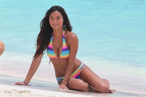 celebrities spy jarah mariano victoria s secret bikini photoshoot 10 pics