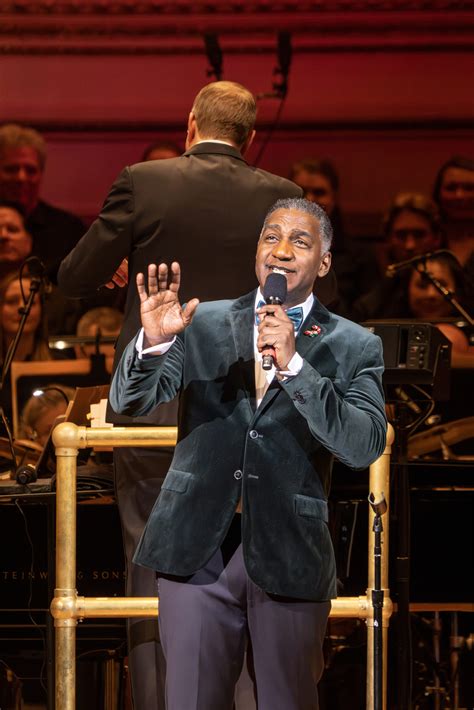 Norm Lewis and the New York Pops Share the Love in 'The Best Christmas