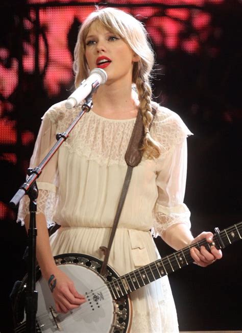 Taylor Swift Wikipedia The Free Encyclopedia Taylor Swift Speak