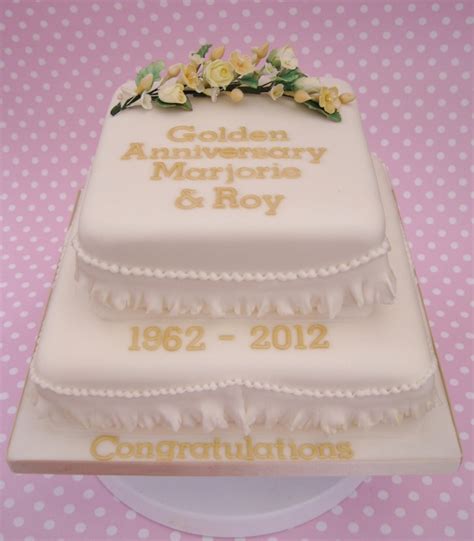 50th Golden Wedding Cake