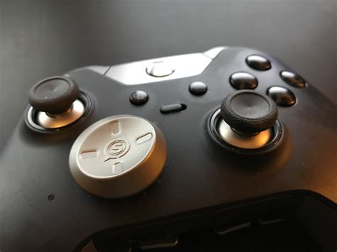 A Closer Look At Scufs Xbox One Elite Controller Mods Polygon