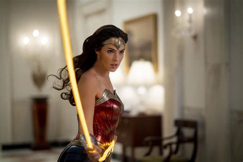 Dc Fandome To Return With Wonder Woman 1984 Virtual Premiere Sneak Peek