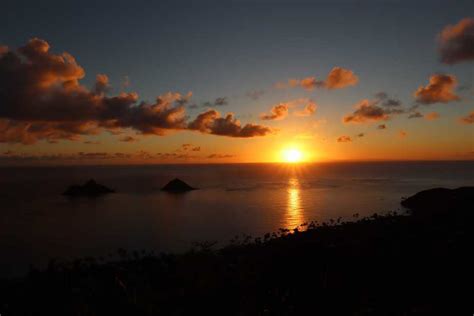5 Awesome Sunrise Hikes On Oahu You Need To Do