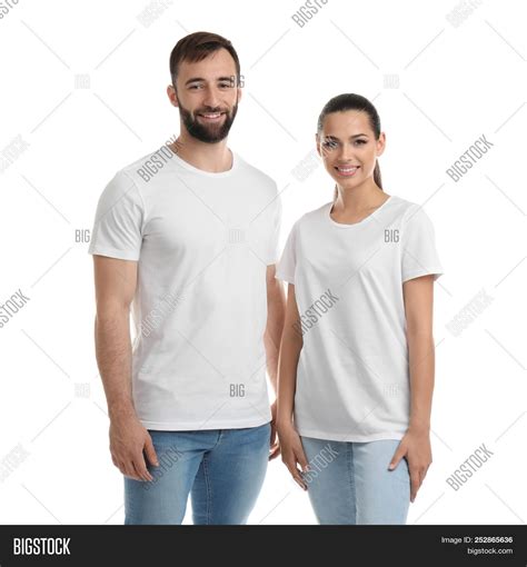 Download 29 Mockup T Shirt Couple Free
