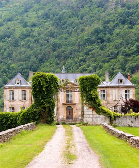 It’s One Thing To Dream About Renovating A Crumbling French Château But It’s Another Thing