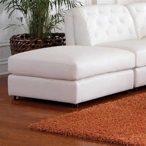 Coaster Quinn Contemporary Square Leather Storage Ottoman In White 551023