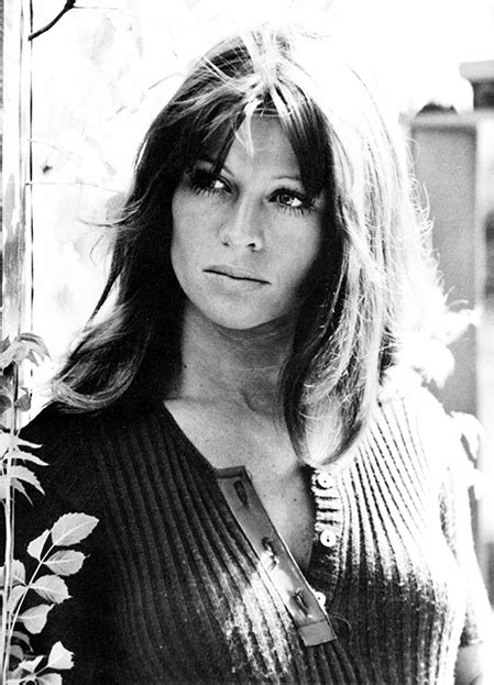 The thief, his wife and her sister. Celebrating Seniors - Julie Christie Turns 75 | 50+ World