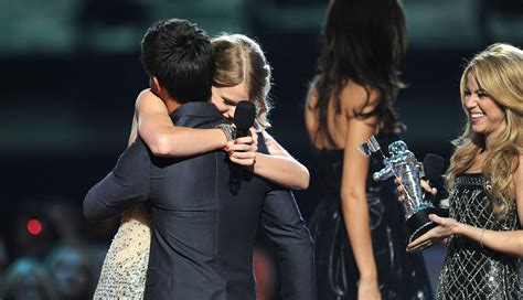 Taylor Lautner Makes Rare Comment About Ex Taylor Swift That Leaves