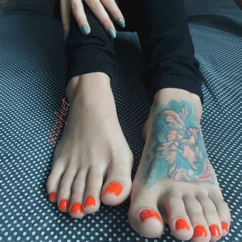 Korean Womens Feet