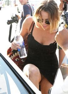 Miley Cyrus No Panties Upskirt Picture