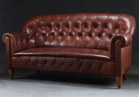 Late 19th Century Button Back Leather Sofa Seating Apollo Antiques