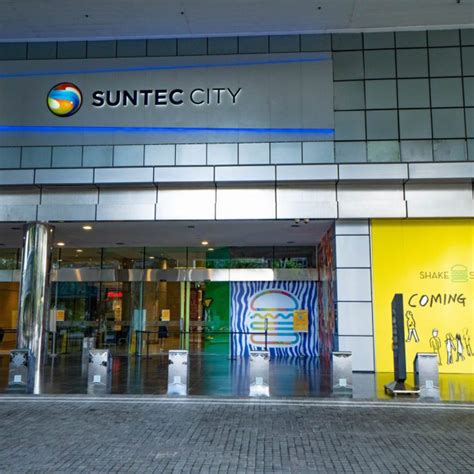 A spokesperson for the brand said that the store's hoarding will be unveiled on monday, aug. Shake Shack S'pore opening 4th and latest outlet in Suntec ...