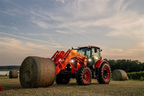 Kubota Compact Tractors — 2015 Spec Guide