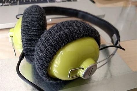 A Diy Guide On How To Make Headphone Covers How To Make Headphones