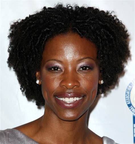 Short curly hairstyles for black women - Hairstyle for ...