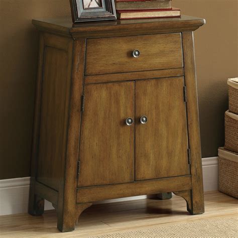 Traditional bedroom furniture is often crafted from dark wood accented by plush upholstery. Dark Brown Distressed Veneer Transitional Bombay Chest ...