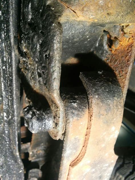 Help Spring Hanger Repair Done Wrong Rear Axel Alignment Off
