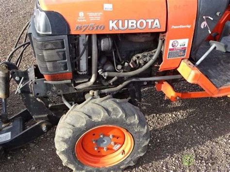 2004 Kubota B7510 4wd Tractor Pto 3 Pt Hst 48in Front Plow