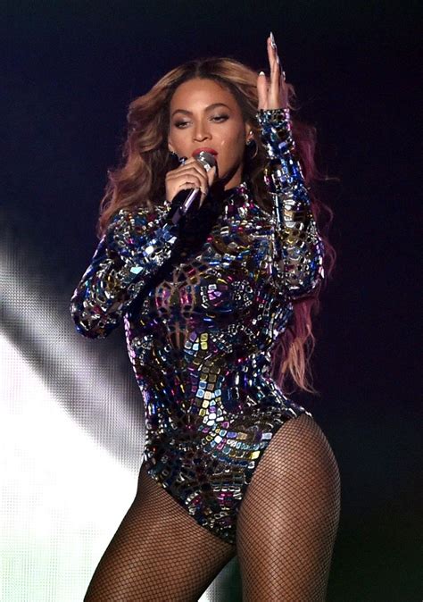 43 Of Beyoncés Best Sparkliest Most Beyoncé Est Bodysuits Fashion