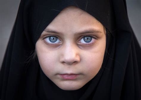 Iranian Shia Girl With Blue Eyes During Ashura In Khorramabad Iran Teheran Persian Girls Eric