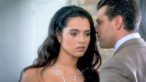 Tierra De Reyes Capítulo 110 Andrea Y Samuel Se Acercan Telemundo