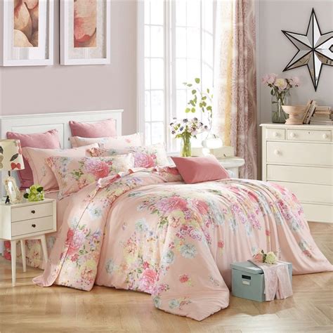See more ideas about full size bed sets, bed, bedding sets. Pastel Pink Flower Print Elegant Girls Full, Queen Size ...