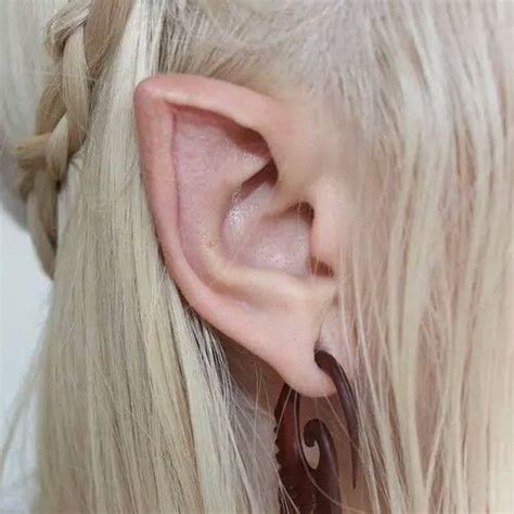 Pin By Oriana Gray On Dulces Colores Body Modifications Body Mods Elf Ears