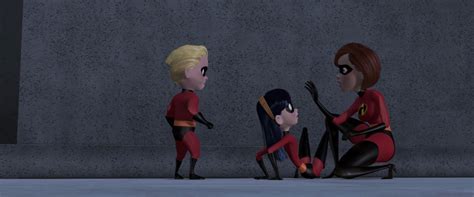 The Incredibles Violet And Dash Fight