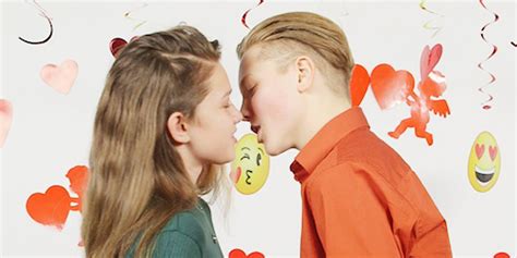 Teens Film Their First Kiss On Camera Teens Explain Their First Time Kissing Experience