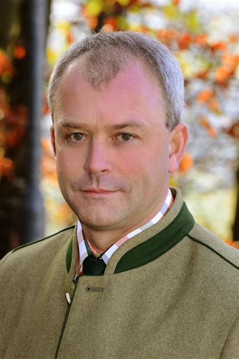 Wolfgang Auer Bleibt Bürgermeister Von Adnet Tennengau