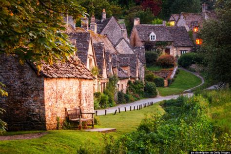 This Is The Quaintest Village In England And Its Truly Perfect ハフ