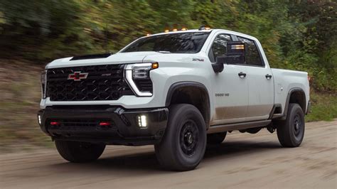 2024 Chevrolet Silverado 2500 Zr2 First Test Surprisingly Quick And