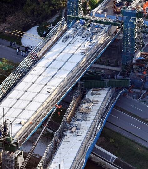 Photo Special Bridge Under Construction Collapses In Kobe The Mainichi