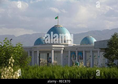 Government Palace Ashgabat Turkmenistan Stock Photo Alamy