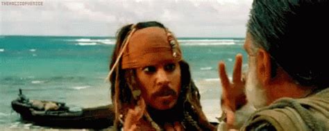 Aye Aye Captain Ooooh GIF Aye Aye Captain Ooooh Jack Sparrow Ищите GIF файлы и обменивайтесь ими