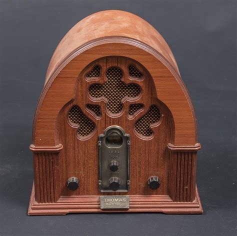 Thomas Collectors Edition 1932 Radio The K And B Auction Company