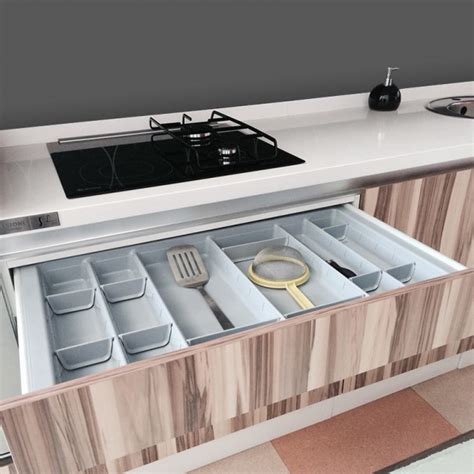 Consisten en acoplar todos los muebles imprescindibles de una su diseño ultra moderno las hace completamente personalizables, tienes la opción de agregar más espacio de almacenaje, accesorios, escoger entre. Cubertero Modular para Cajón Cocina Blum ...