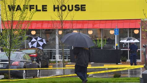 Police Arrest Waffle House Shooting Suspect Ending Manhunt Huffpost